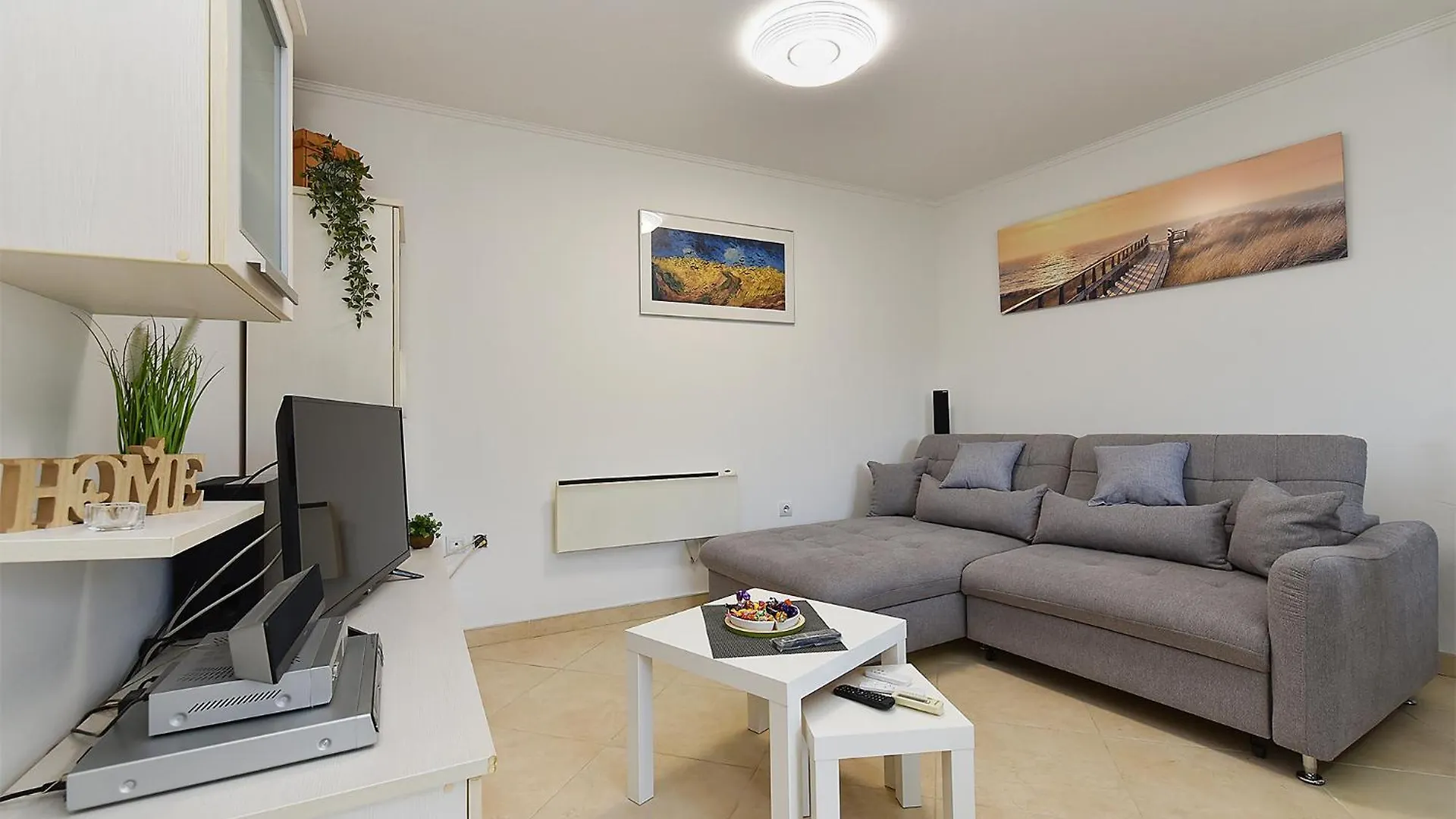 Apartment Dani 2333 普拉